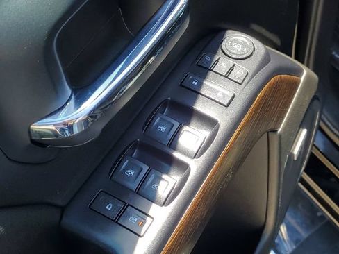 Used 2018 GMC Sierra 1500 Denali AWD/4WD image 26