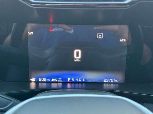 Certified 2023 Chevrolet Colorado Z71 w/ Z71 Convenience Package 2 AWD/4WD image 24