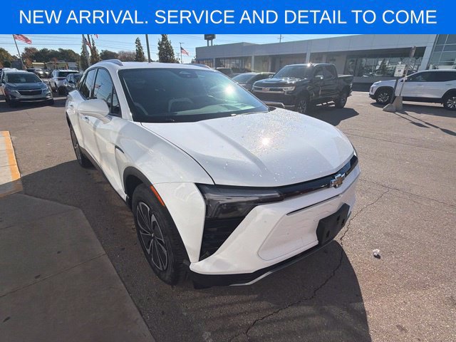 Used 2024 Chevrolet Blazer EV LT AWD/4WD image 6