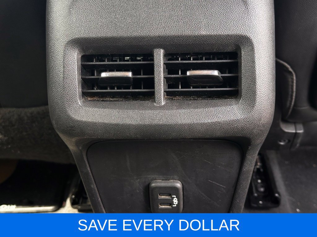 Used 2022 GMC Terrain SLT w/ Infotainment Package II FWD image 19