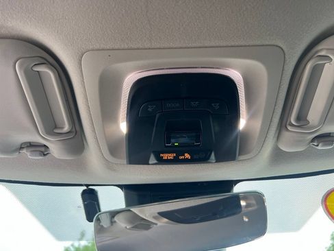 Used 2023 Toyota Corolla LE FWD image 34