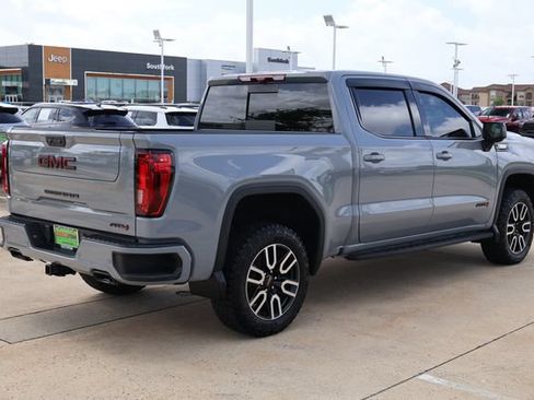 Used 2024 GMC Sierra 1500 AT4 w/ Technology Package AWD/4WD image 6
