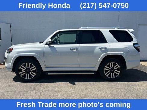 Used 2020 Toyota 4Runner Limited AWD/4WD image 3