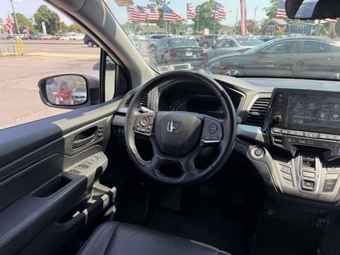 Used 2023 Honda Odyssey EX-L image 17