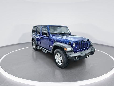 Used 2020 Jeep Wrangler Unlimited Sport S AWD/4WD image 2