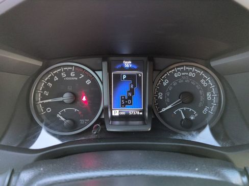 Used 2023 Toyota Tacoma TRD Off-Road AWD/4WD image 15