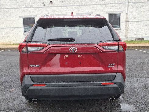 Certified 2025 Toyota RAV4 XLE AWD/4WD image 24