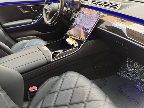 New 2026 Mercedes-Benz Maybach S 680 4MATIC image 14
