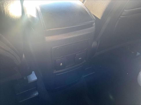 Used 2023 Ford Explorer XLT w/ Equipment Group 202A image 27