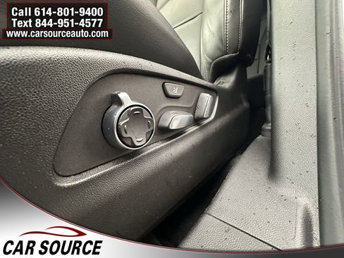 Used 2023 Cadillac XT4 Sport image 11