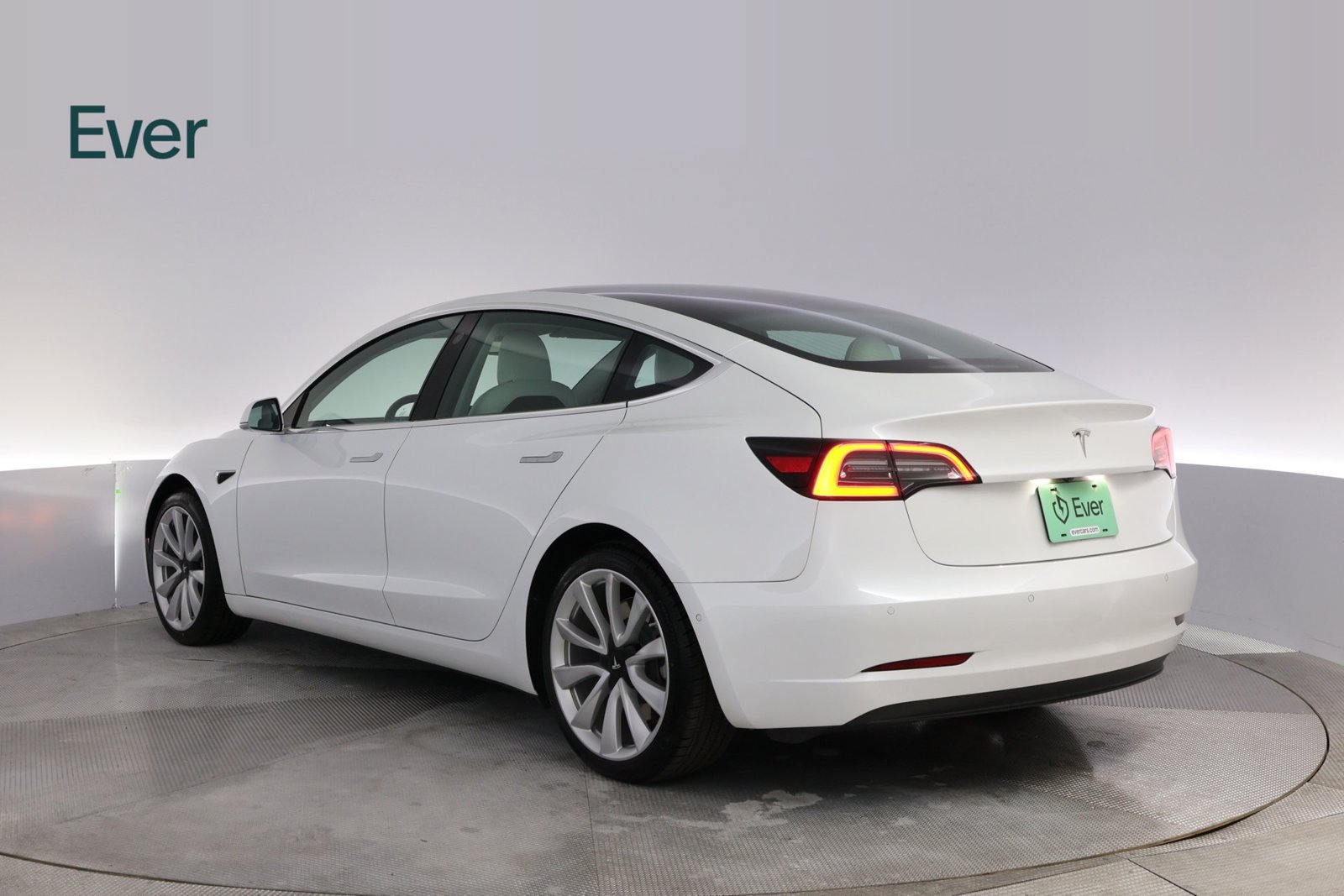 Used 2019 Tesla Model 3 Standard Range Plus RWD image 17