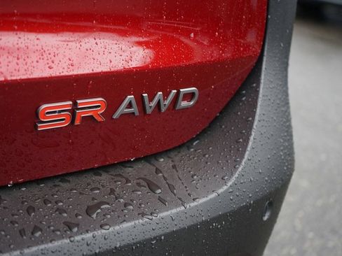 Used 2025 Nissan Kicks SR AWD/4WD image 11