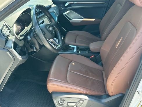 Used 2021 Audi Q3 2.0T Premium Plus AWD/4WD image 9