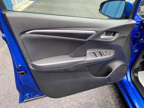 Used 2015 Honda Fit LX image 27