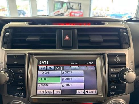 Used 2012 Toyota 4Runner Limited AWD/4WD image 42