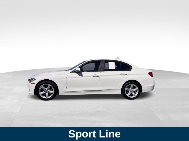 Used 2013 BMW 328i Sedan RWD image 2