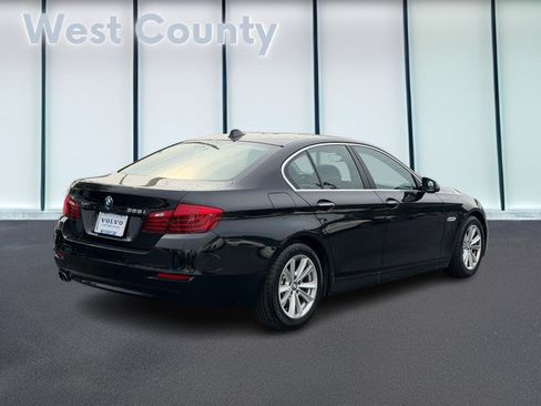 Used 2016 BMW 528i xDrive Sedan AWD/4WD image 4