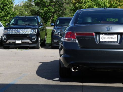 Used 2012 Honda Accord EX-L image 10