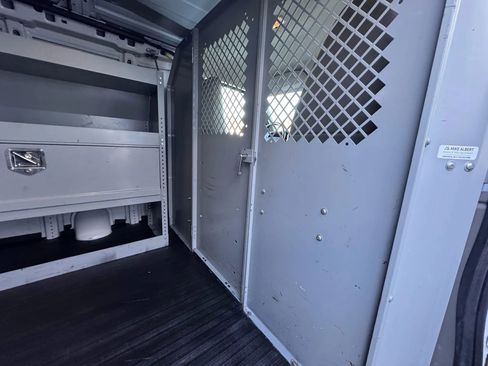 Used 2021 Chevrolet Express 2500 w/ Driver Convenience Package image 23