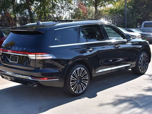 Certified 2022 Lincoln Aviator Black Label w/ Class IV Trailer Tow Package image 7
