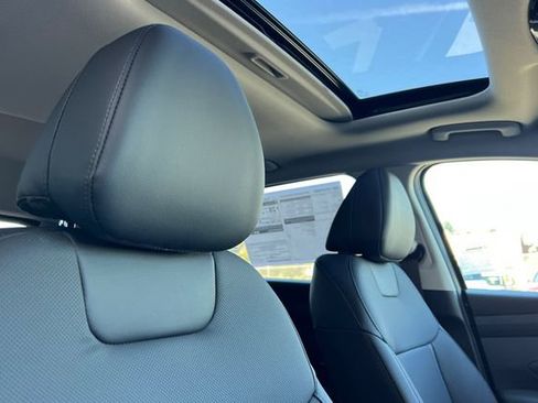 New 2026 Hyundai Tucson SEL FWD image 17
