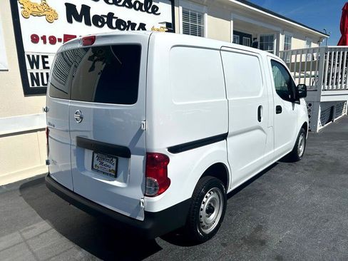Used 2021 Nissan NV200 S w/ Back Door Glass Package image 7