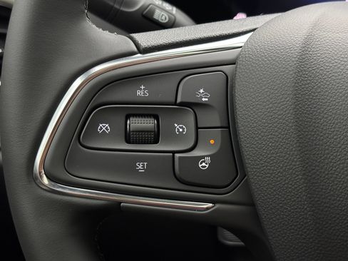 New 2026 Buick Envista Sport Touring FWD image 23