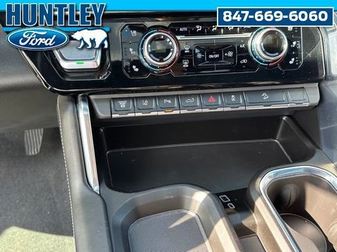 Used 2024 GMC Sierra 3500 Denali Ultimate image 21