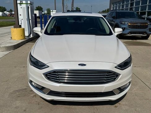 Used 2017 Ford Fusion Titanium FWD image 4