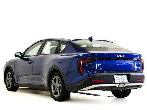 Used 2025 Kia K4 FWD image 8