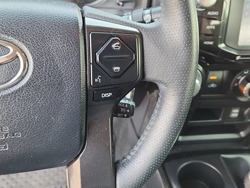Used 2019 Toyota 4Runner TRD Off-Road Premium AWD/4WD image 16