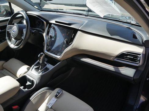 Used 2020 Subaru Outback Limited image 26