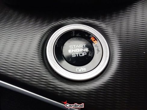 Used 2024 Jeep Grand Cherokee L Laredo image 32