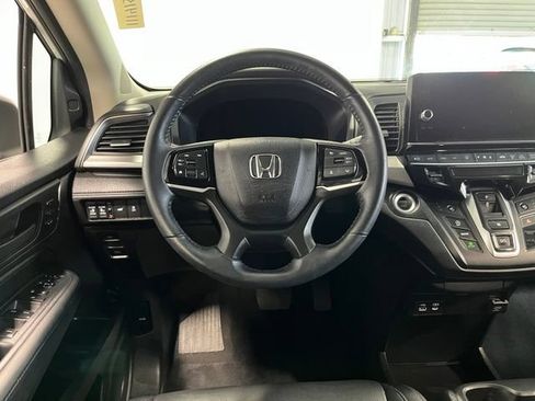 Used 2025 Honda Odyssey EX-L image 19