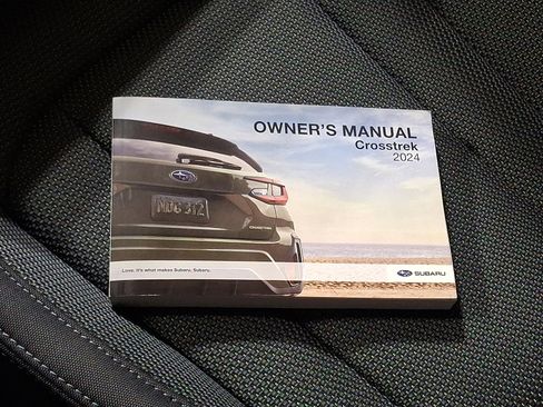 Used 2024 Subaru Crosstrek 2.0i Premium image 25