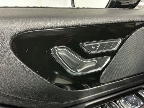 Used 2024 Lincoln Aviator AWD w/ Premium Package image 22