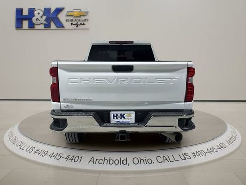 Used 2025 Chevrolet Silverado 2500 LT w/ Safety Package AWD/4WD image 5