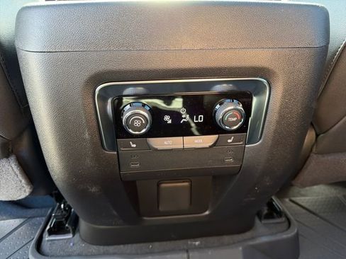 New 2026 Chevrolet Tahoe High Country AWD/4WD image 25