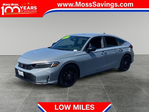 Used 2025 Honda Civic Sport image 1