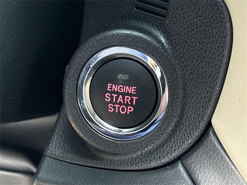 Certified 2022 Subaru Outback Premium image 25