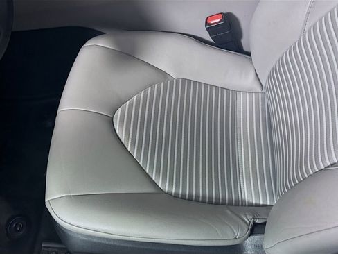 Certified 2024 Toyota Camry SE w/ Convenience Package FWD image 19