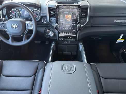 New 2026 RAM 1500 Laramie AWD/4WD image 12