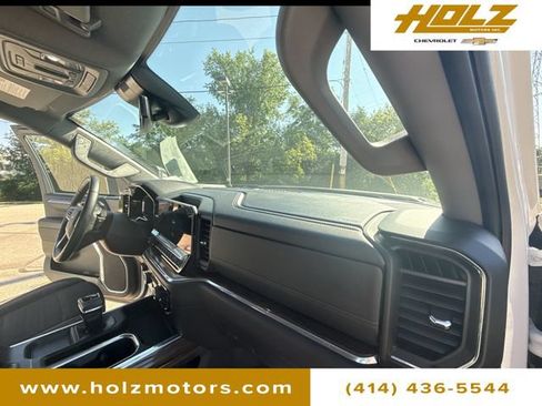 Used 2024 Chevrolet Silverado 1500 RST w/ Convenience Package II AWD/4WD image 28