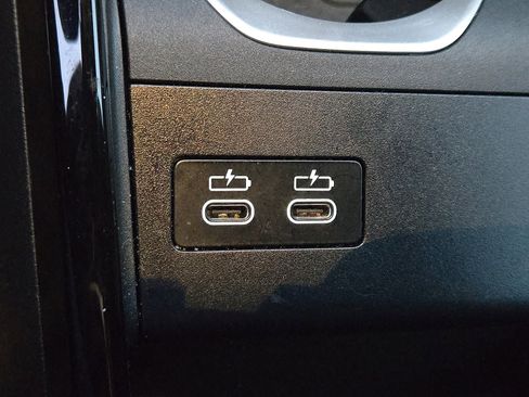 Certified 2025 BMW X1 xDrive28i w/ Technology Package image 25