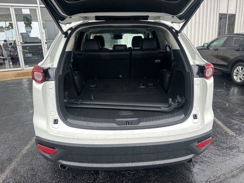 Used 2022 MAZDA CX-9 Touring image 17
