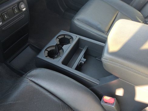 Used 2014 Honda Ridgeline SE image 26