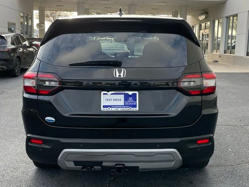 Certified 2025 Honda Pilot EX-L image 5