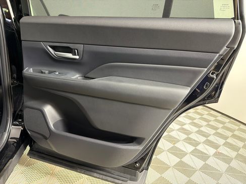 Used 2026 Toyota Grand Highlander AWD Hybrid image 17