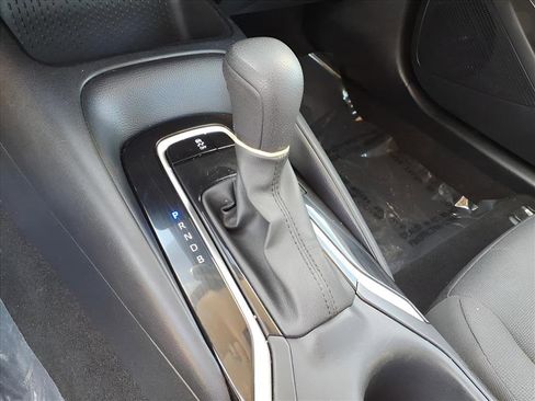 Used 2023 Toyota Corolla LE image 20