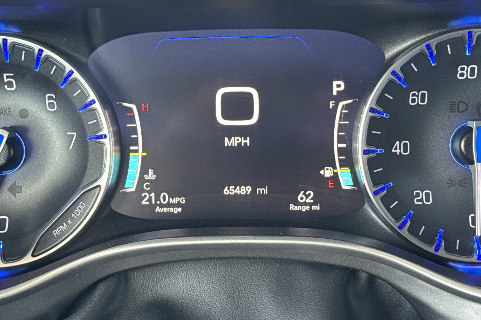 Used 2023 Chrysler Pacifica Touring-L FWD image 38